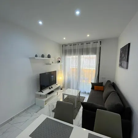 Apartment Alegria 3 *